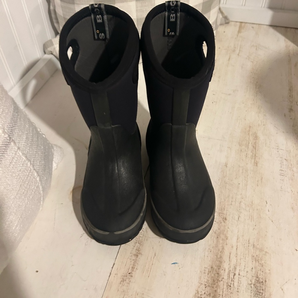 Toddler Bog Boots size 12 GUC